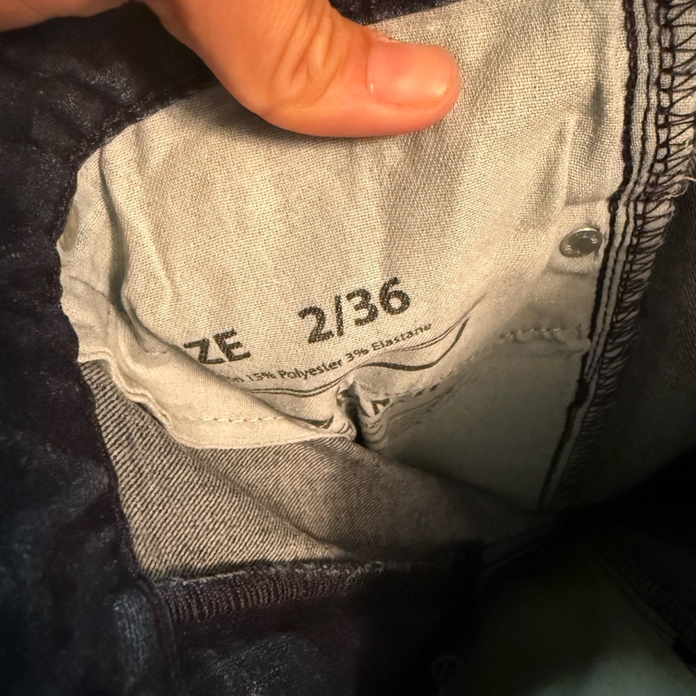 Kimes Ranch Olivia Dark Wash - 2 x 36 - Picture 2 of 2